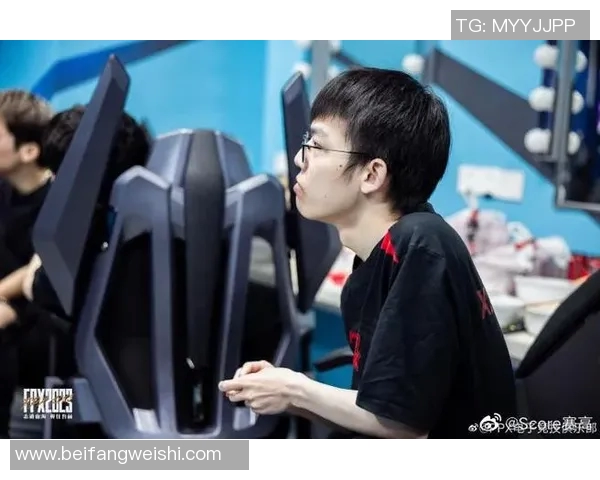 电竞新闻探寻FPX在英雄联盟赛场上的耐力与韧性之路